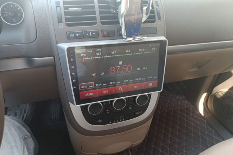 Used Buick GL8 2014 2.4L Classic Edition Audio And AC Panel