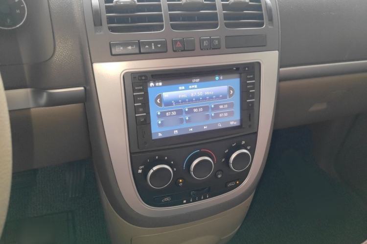 Used Buick GL8 2014 2.4L Classic Edition Audio And AC Panel