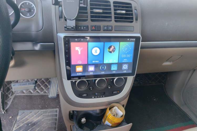 Used Buick GL8 2014 2.4L Classic Edition Audio And AC Panel