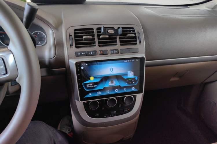 Used Buick GL8 2014 2.4L Classic Edition Audio And AC Panel