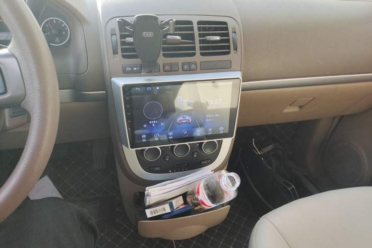 Used Buick GL8 2014 2.4L Classic Edition Audio And AC Panel