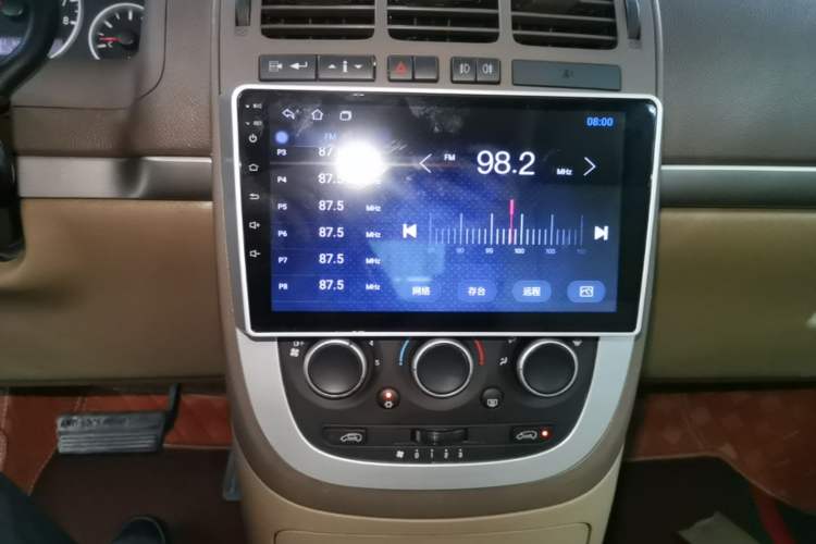 Used Buick GL8 2014 2.4L Classic Edition Audio And AC Panel