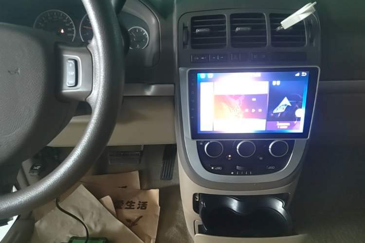 Used Buick GL8 2014 2.4L Classic Edition Audio And AC Panel