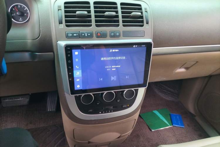 Used Buick GL8 2014 2.4L Classic Edition Audio And AC Panel