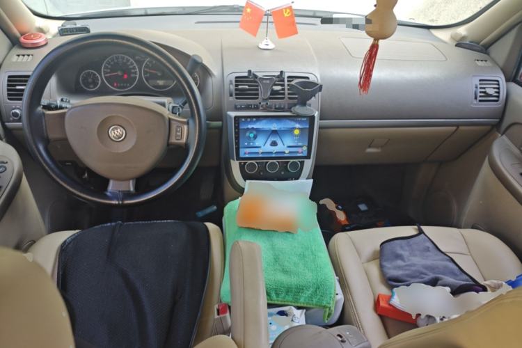 Used Buick GL8 2014 2.4L Classic Edition Center Console