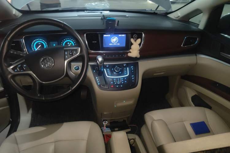 Used Buick GL8 2014 3.0L GT Luxury Business Haoya Edition Center Console