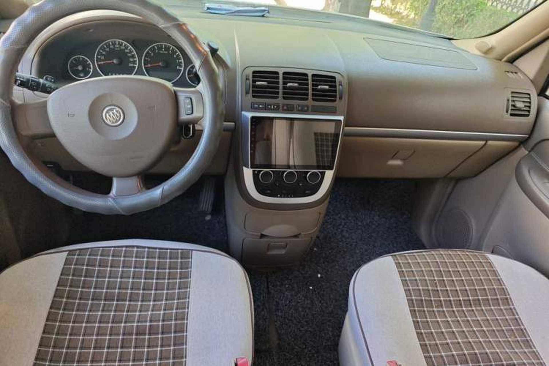 Used Buick GL8 2014 2.4L Classic Edition Center Console
