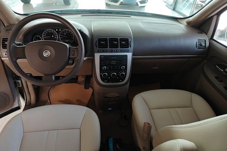 Used Buick GL8 2014 2.4L Classic Edition Center Console