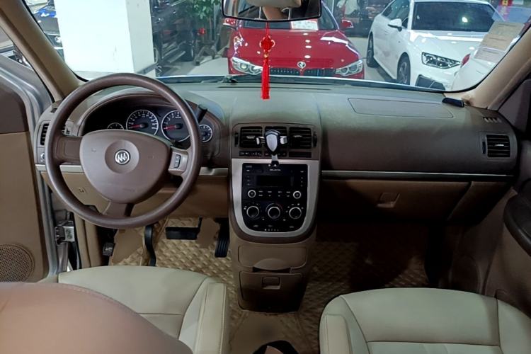 Used Buick GL8 2014 2.4L Classic Edition Center Console