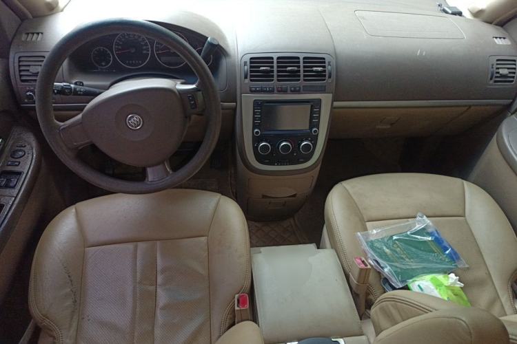 Used Buick GL8 2014 2.4L Classic Edition Center Console