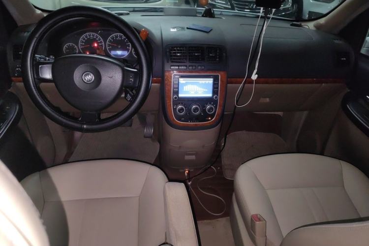 Used Buick GL8 2014 2.4L Executive Edition Center Console