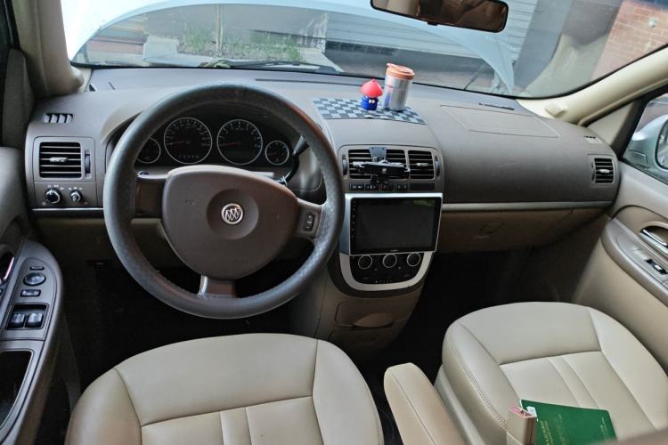 Used Buick GL8 2014 2.4L Classic Edition Center Console