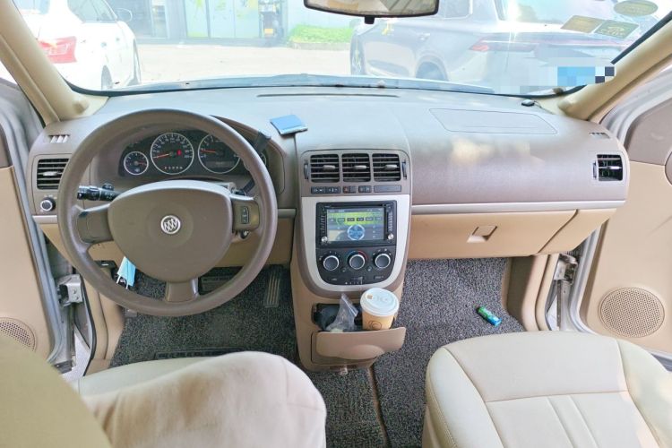 Used Buick GL8 2014 2.4L Classic Edition Center Console