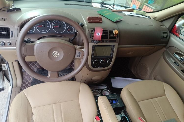 Used Buick GL8 2014 2.4L Classic Edition Center Console
