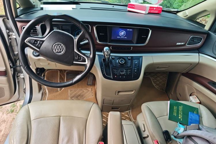 Used Buick GL8 2014 3.0L XT Luxury Business Flagship Edition Center Console
