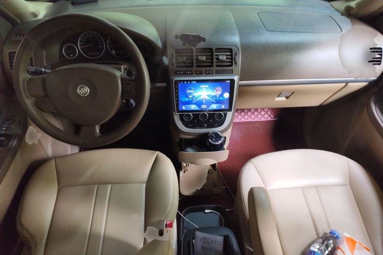 Used Buick GL8 2014 2.4L Classic Edition Center Console
