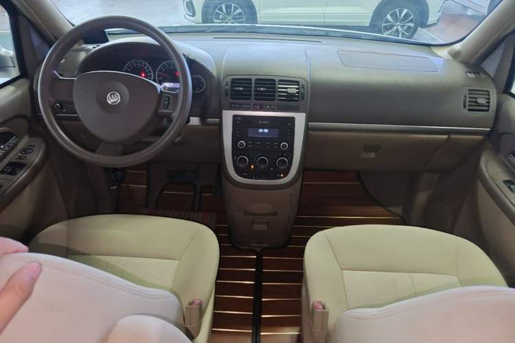 Used Buick GL8 2014 2.4L Classic Edition Center Console