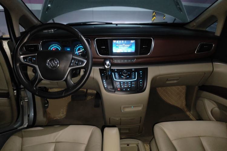 Used Buick GL8 2014 3.0L GT Luxury Business Haoya Edition Center Console