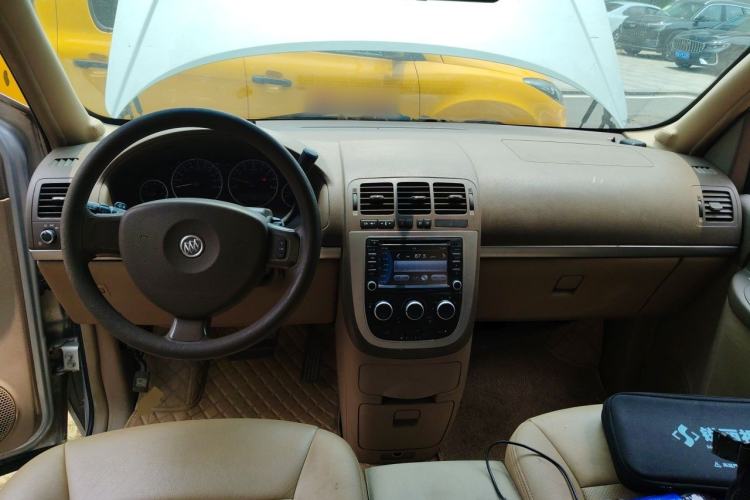 Used Buick GL8 2014 2.4L Classic Edition Center Console