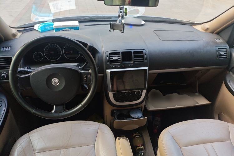 Used Buick GL8 2014 2.4L Executive Edition Center Console