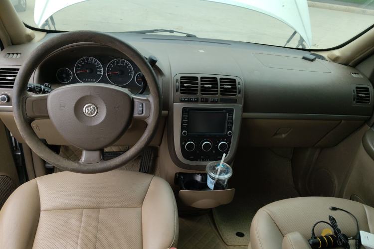 Used Buick GL8 2014 2.4L Classic Edition Center Console