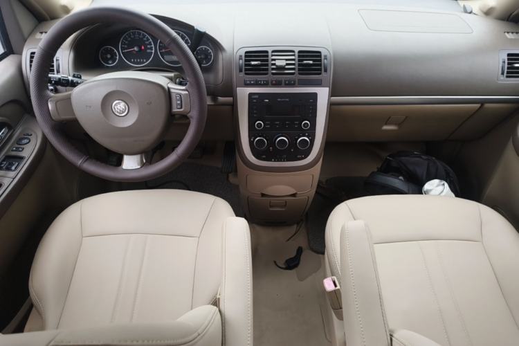 Used Buick GL8 2014 2.4L Classic Edition Center Console