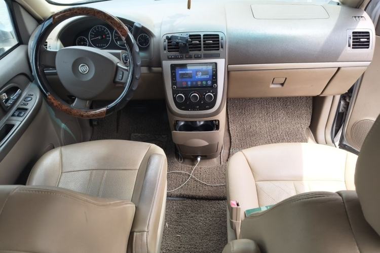 Used Buick GL8 2014 2.4L Comfort Edition Center Console