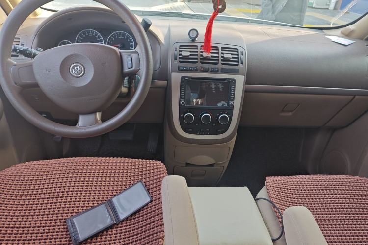 Used Buick GL8 2014 2.4L Classic Edition Center Console