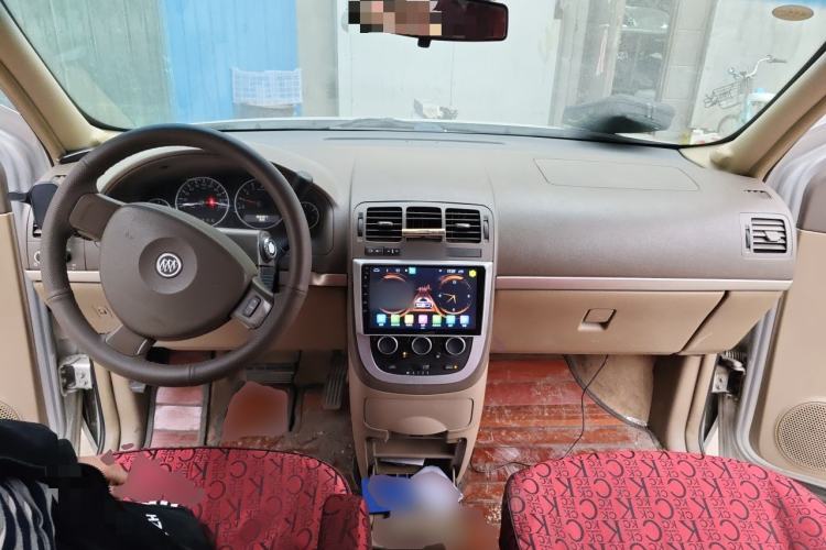 Used Buick GL8 2014 2.4L Classic Edition Center Console