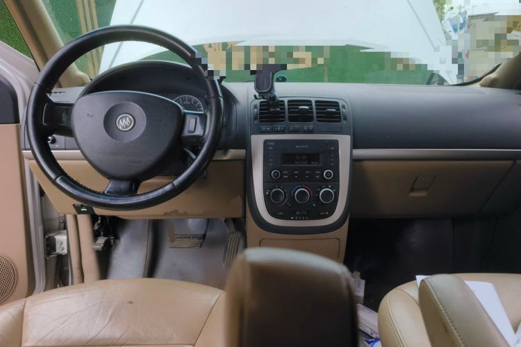 Used Buick GL8 2014 2.4L Executive Edition Center Console