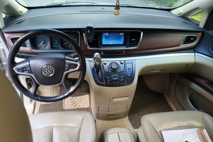 Used Buick GL8 2014 3.0L GT Luxury Business Haoya Edition Center Console