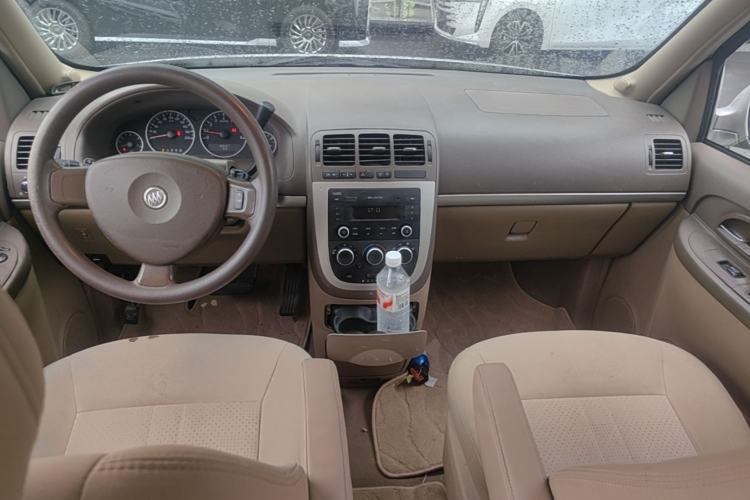 Used Buick GL8 2014 2.4L Comfort Edition Center Console