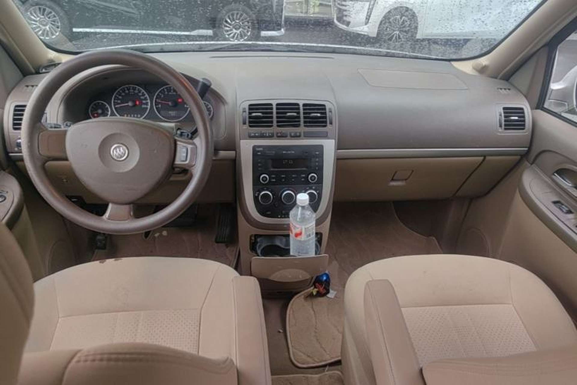 Used Buick GL8 2014 2.4L Comfort Edition Center Console