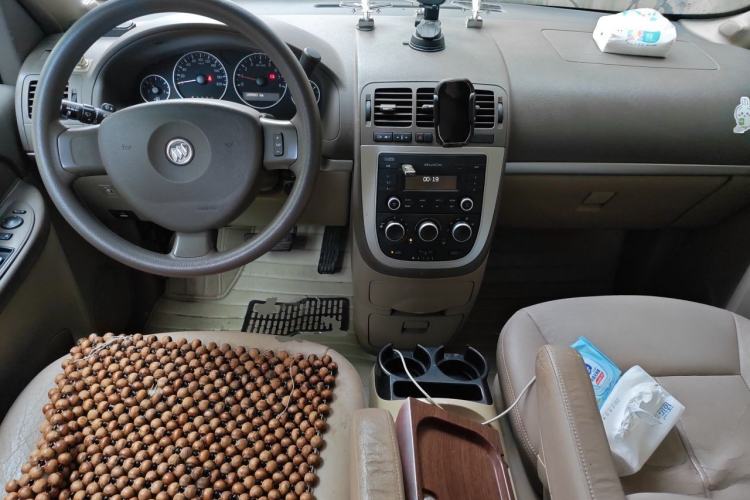 Used Buick GL8 2014 2.4L Classic Edition Center Console
