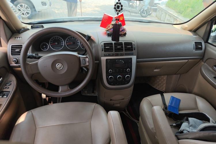 Used Buick GL8 2014 2.4L Classic Edition Center Console