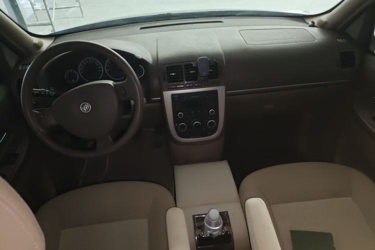 Used Buick GL8 2014 2.4L Comfort Edition Center Console