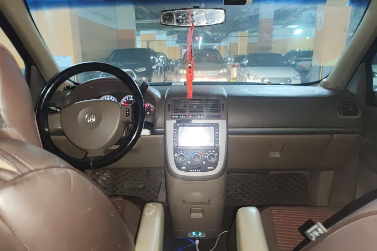 Used Buick GL8 2014 2.4L Classic Edition Center Console