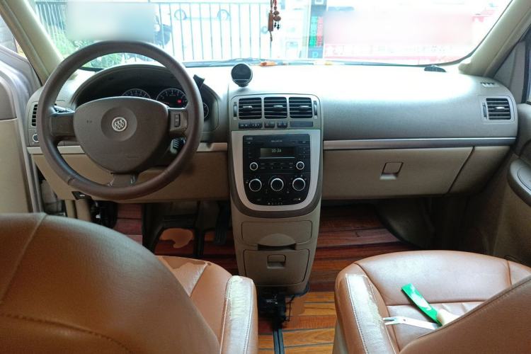 Used Buick GL8 2014 2.4L Classic Edition Center Console