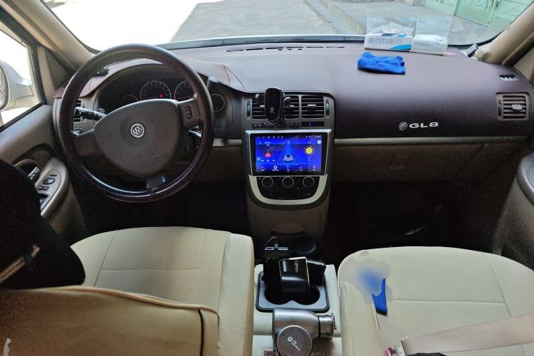 Used Buick GL8 2014 2.4L Classic Edition Center Console