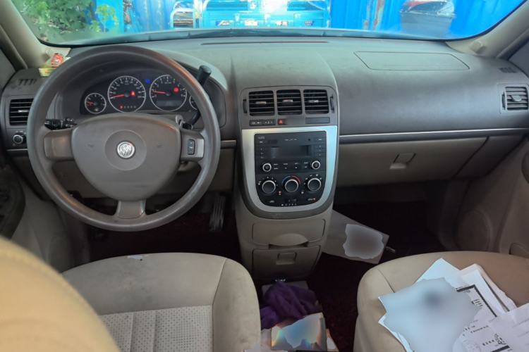 Used Buick GL8 2014 2.4L Classic Edition Center Console