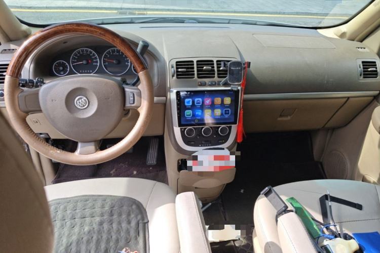 Used Buick GL8 2014 2.4L Classic Edition Center Console