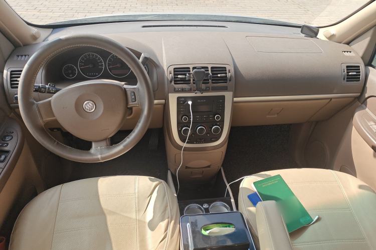 Used Buick GL8 2014 2.4L Classic Edition Center Console