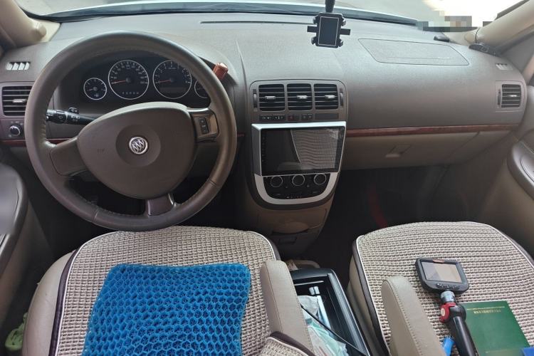 Used Buick GL8 2014 2.4L Classic Edition Center Console