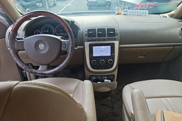 Used Buick GL8 2014 2.4L Comfort Edition Center Console
