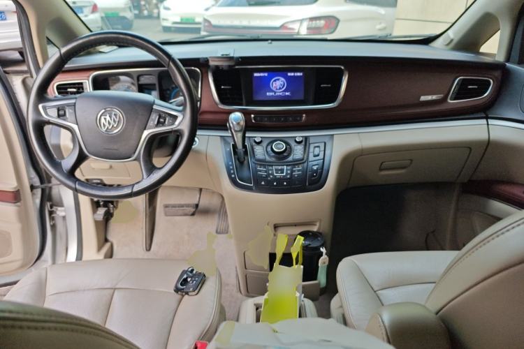 Used Buick GL8 2014 3.0L XT Luxury Business Flagship Edition Center Console