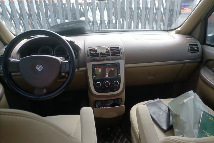 Used Buick GL8 2014 2.4L Classic Edition Center Console