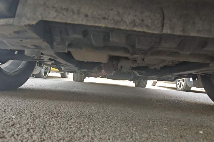 Used Buick GL8 2014 2.4L Classic Edition Chassis Front