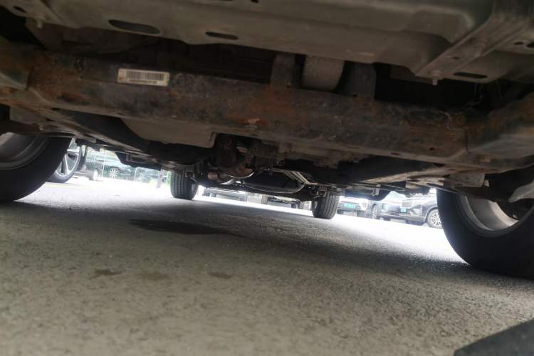Used Buick GL8 2014 2.4L Classic Edition Chassis Front