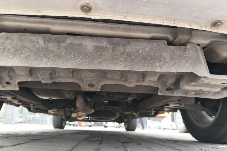 Used Buick GL8 2014 2.4L Comfort Edition Chassis Front