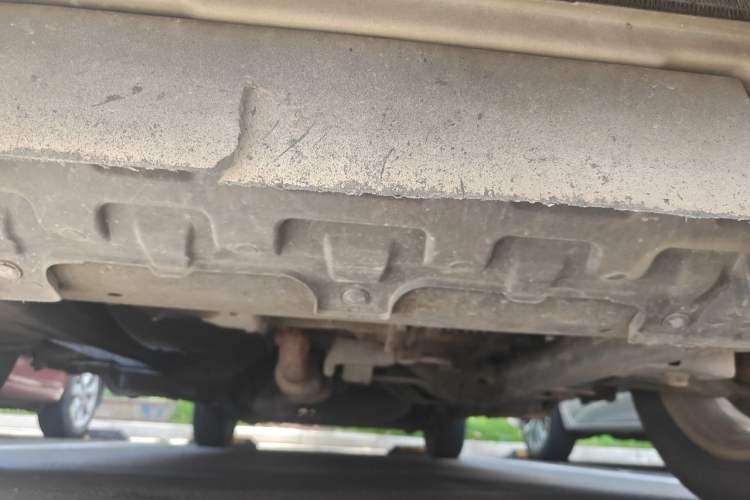 Used Buick GL8 2014 2.4L Executive Edition Chassis Front